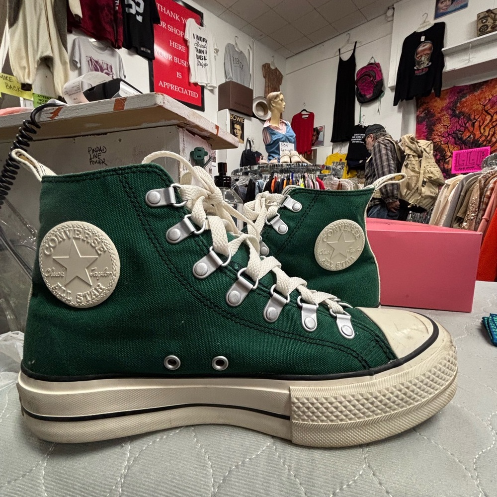 Converse Forest Green and Cream High-Tops